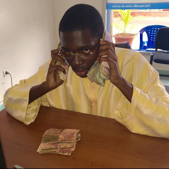 Meet your Posher, Mari - Picture 1 of 1